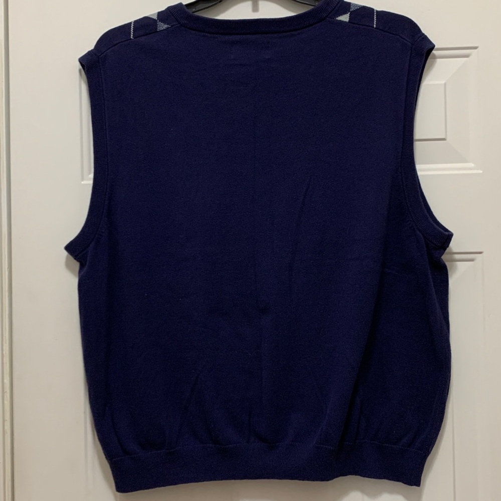 3/$15 Saddlebred 100% Cotton V-Neck Sweater Vest in Navy Argyle Size XL - Picture 4 of 4
